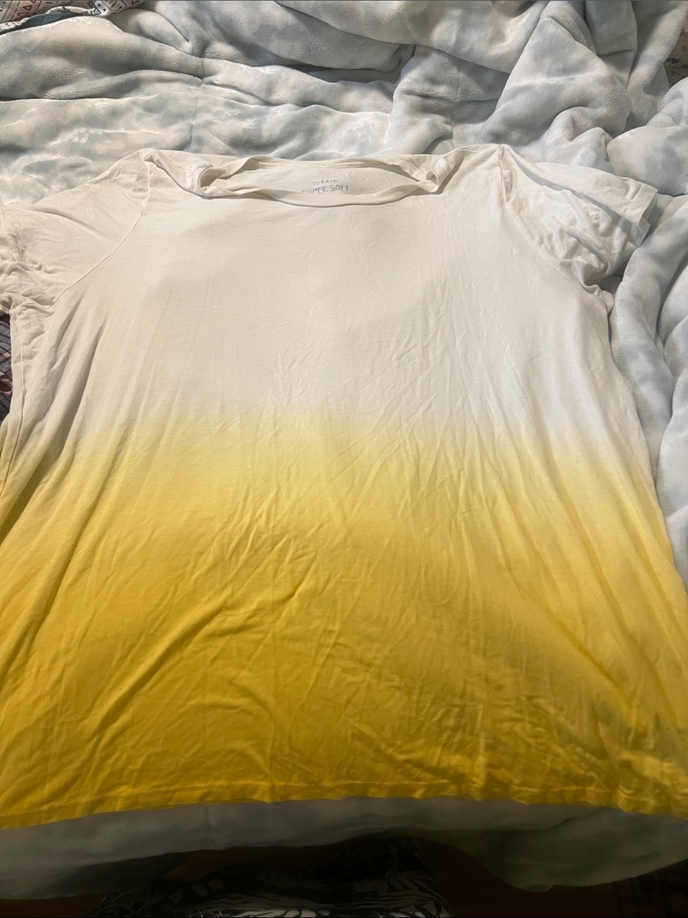 torrid White to Yellow Ombre Short Sleeve Tee